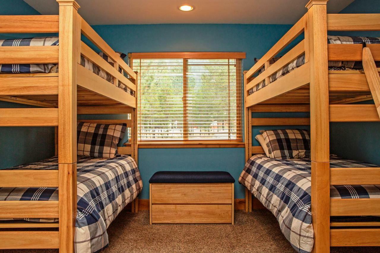 5-Star Luxury Tahoe Cabin! Great Location! Pool Table!Darts! Poker! Ping Pong! Games! South Lake Tahoe Eksteriør billede